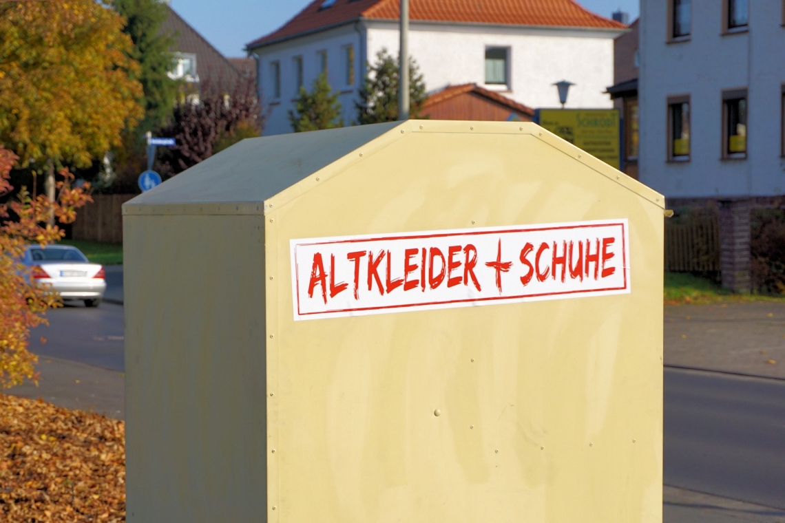 Zeugenaufruf – Altkleidercontainer aufgebrochen 